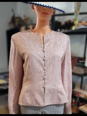 Adrianna Papell Blush Pink Silk Shell Jaсket Label Detail